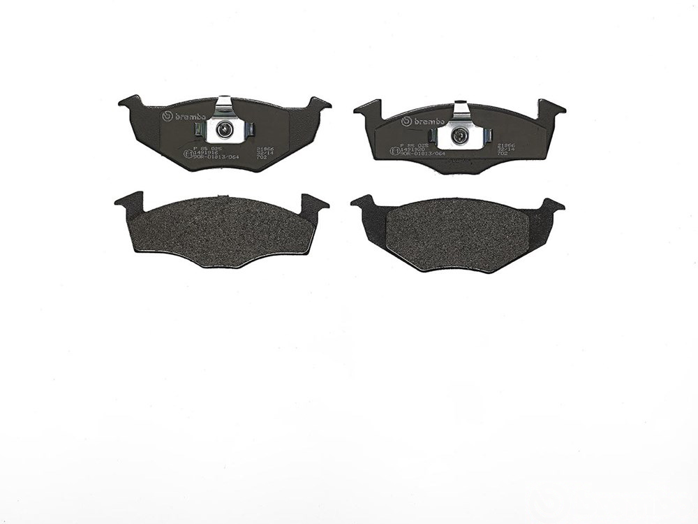 BREMBO Brake pad set VW,SKODA,SEAT P 85 025 6N0698151,6N0698151C,7569D694 8702D694,6N0698151,6N0698151C,JZW698151E,6N0698151,6N0698151C,JZW698151E
