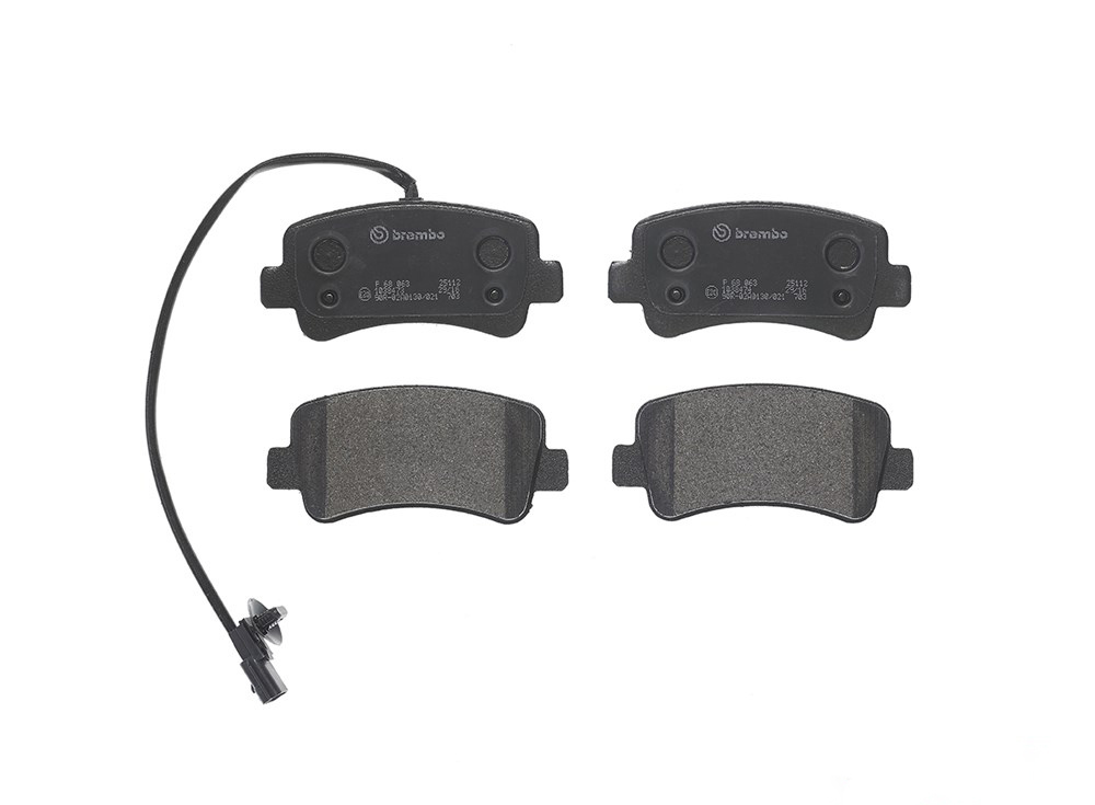 BREMBO Brake pad set OPEL,RENAULT,NISSAN P 68 063 4406000Q0H,4406000Q0L,4406000Q1J 4406000Q2H,4406000Q3A,4406000Q3F,D406000Q1JVA,4406237,4420066