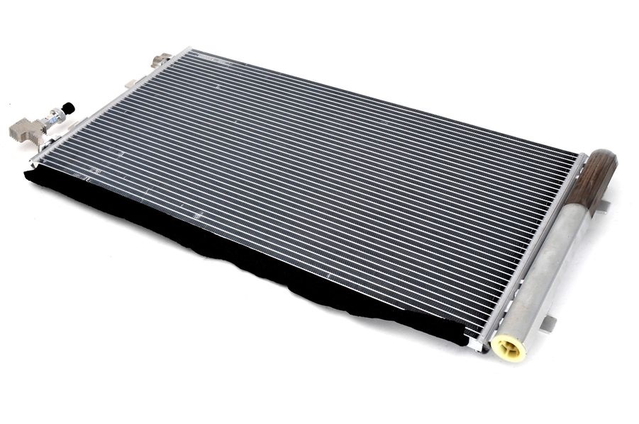 VALEO Condenser with dryer 814094 AC Condenser,Condenser, air conditioning RENAULT,MEGANE III Grandtour (KZ0/1),Scénic III (JZ0/1_)