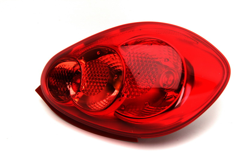 Magneti Marelli Bakljus Llf332 Toyota Llf332 Storlek 3
