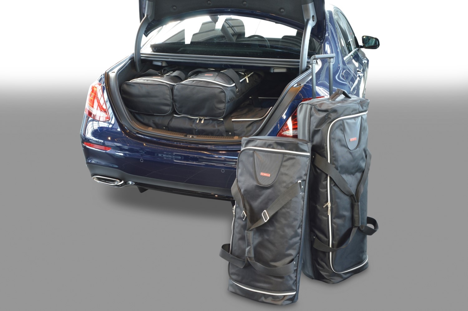 Travel bag set Mercedes-Benz E-Class (W212) 2009-2016 4-door sedan