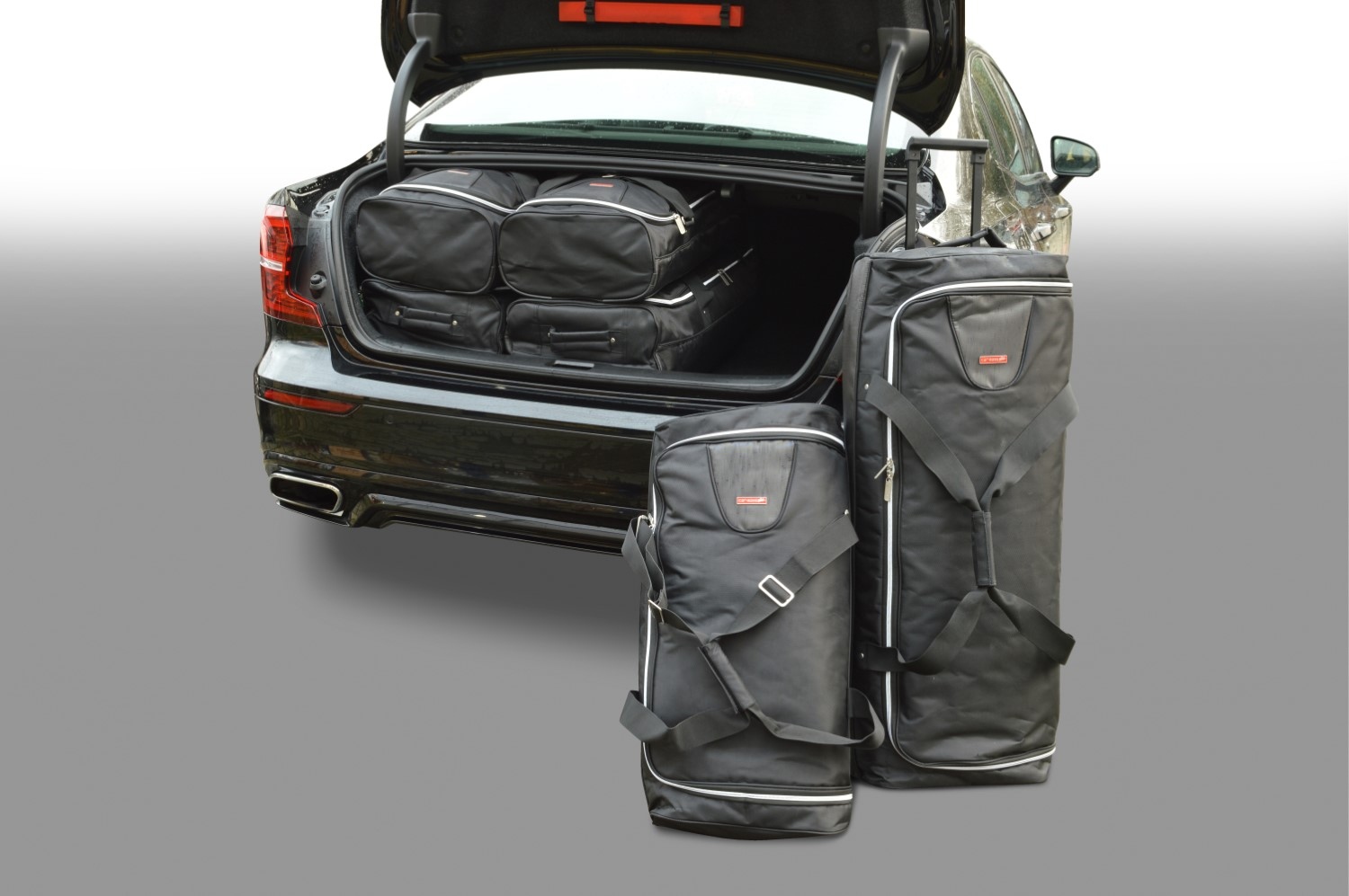 Travel bag set Volvo S60 2018-present 4-door sedan