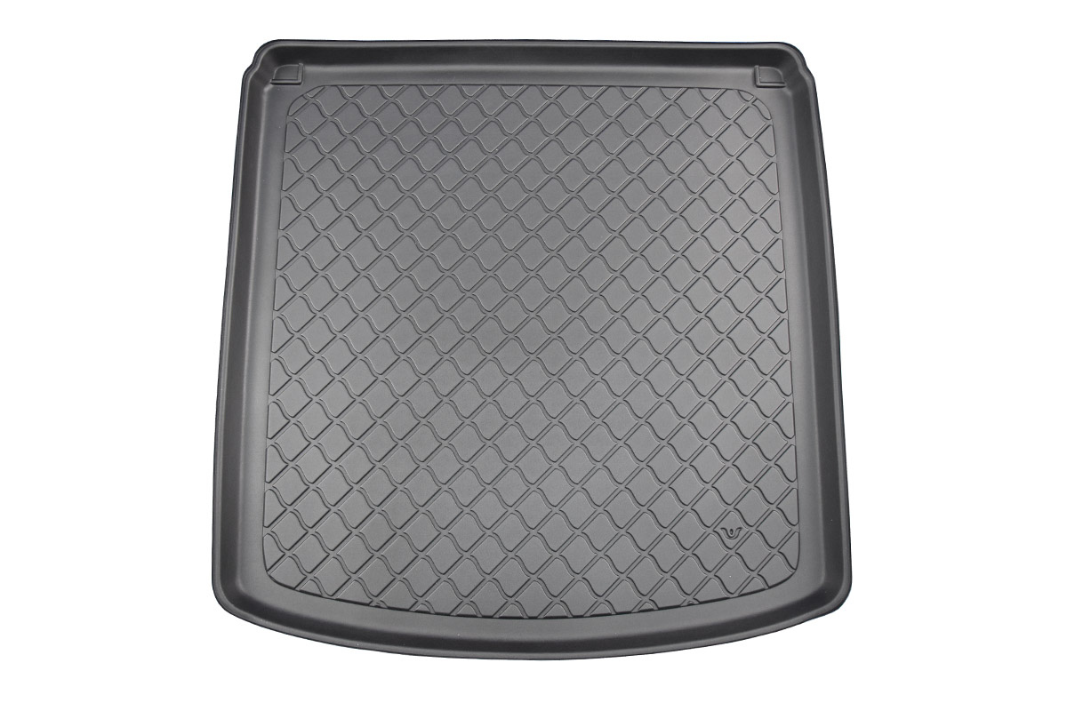 Boot liner suitable for Opel Astra J Sedan S/4 09.2012-08.2018