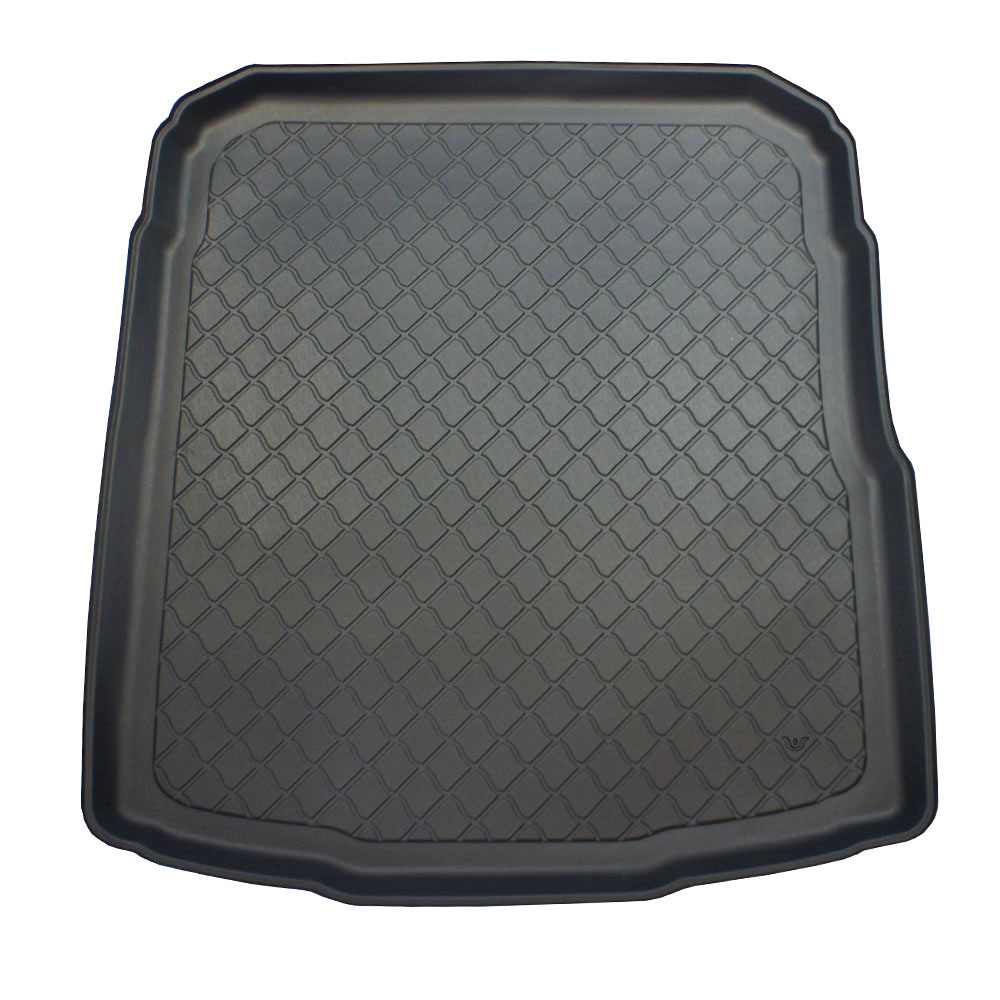 Boot liner suitable for Volkswagen Passat + Facelift 2019 S/4 12.2014- lower boot