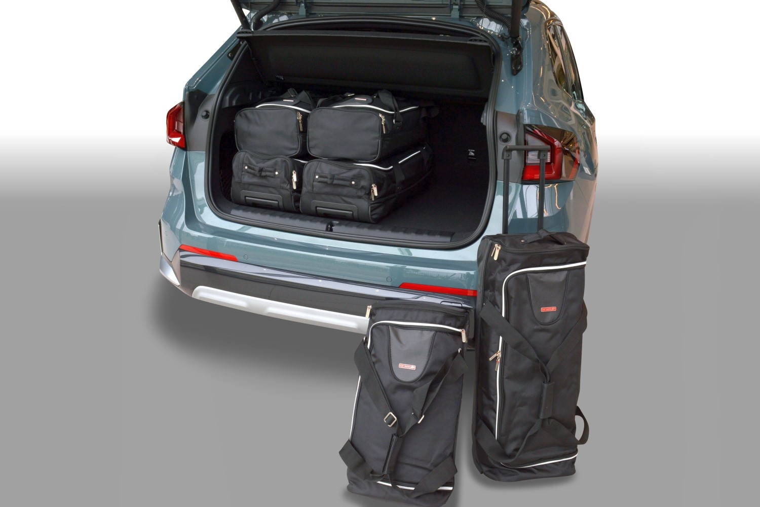 Travel bag set Bmw (U11) 2022-present