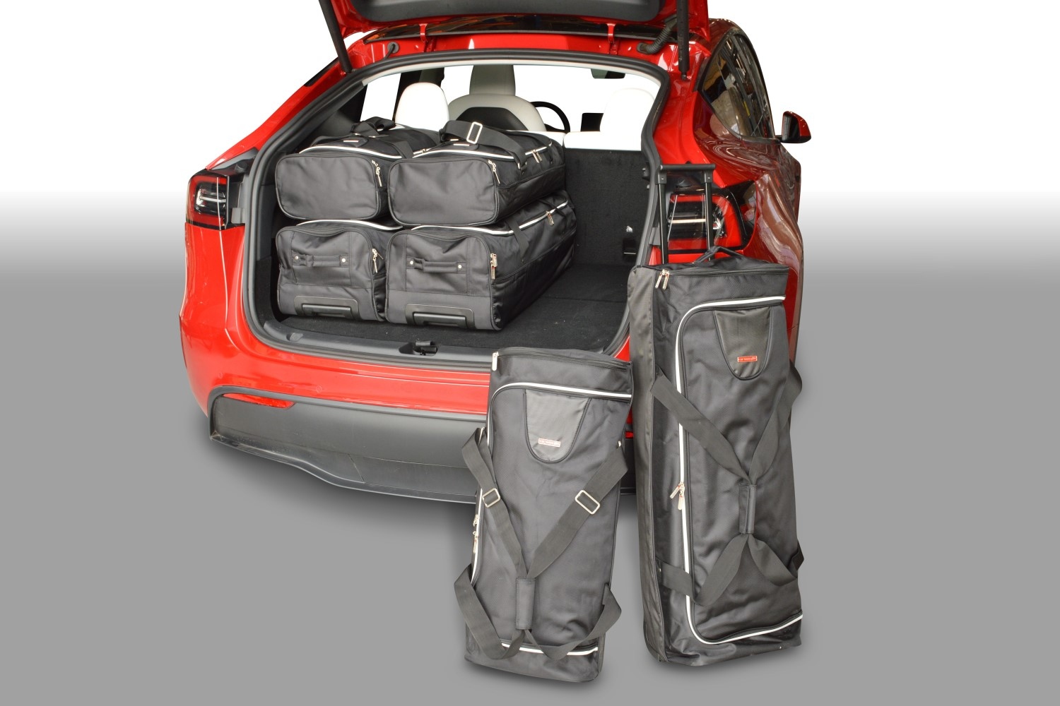 Travel bag set Tesla Model 2020-present 5-door hatchback