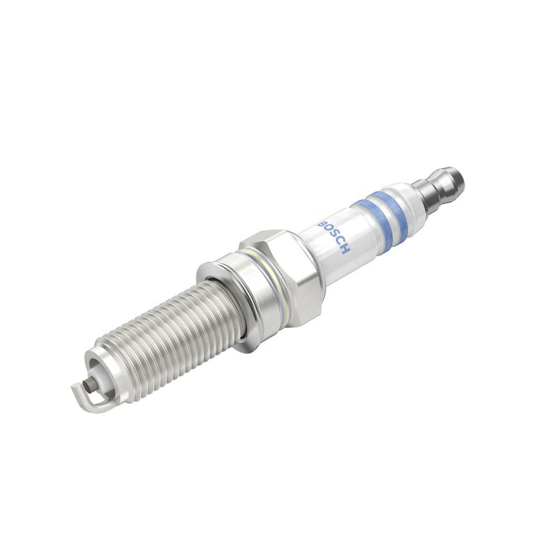 BOSCH Spark plug 0 242 135 545 Engine spark plug,Spark plugs HYUNDAI,KIA,i10 (PA),i20 (PB, PBT),i20 Schrägheck (GB, IB),i10 Stufenheck (AI3)