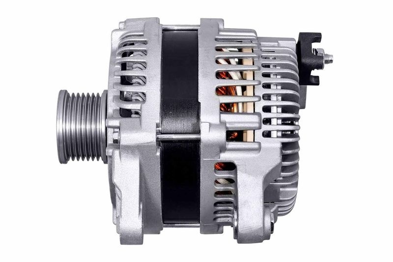 Dynamo / Alternator 8EL 015 637-251 Hella