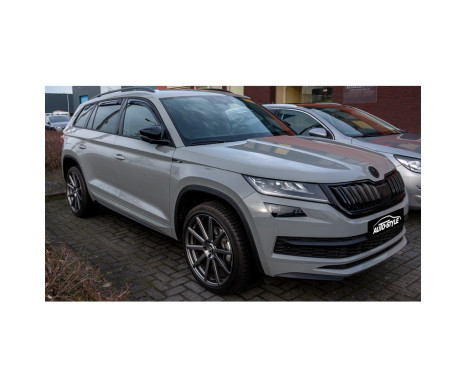 Wind Deflectors Master Dark (rear) for Skoda Kodiaq 2017- (only with chrome window frames), Image 3