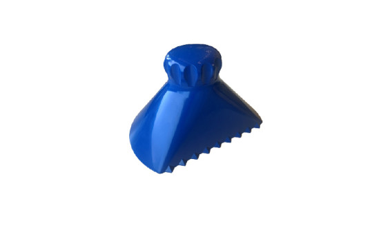 Round 2/3 ice scraper & funnel