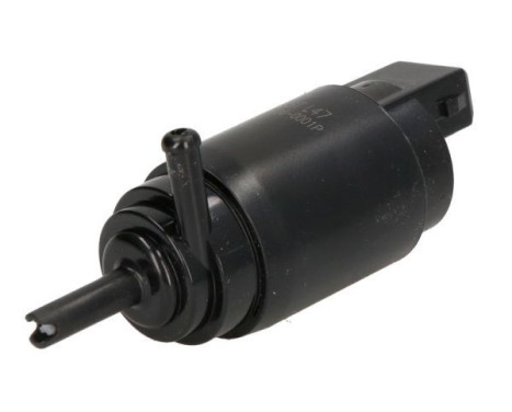 Cleaning fluid pump, window cleaning
