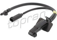 Cleaning fluid spray nozzle