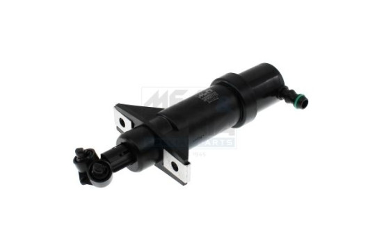 Spray nozzle cleaning fluid, headlight cleaning