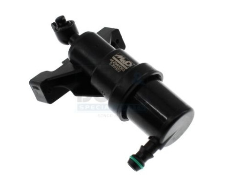 Spray nozzle cleaning fluid, headlight cleaning