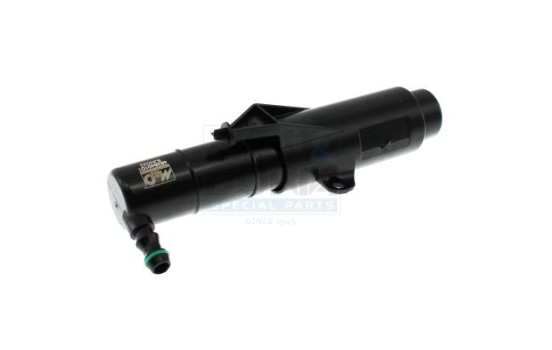 Spray nozzle cleaning fluid, headlight cleaning