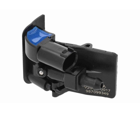 Spray nozzle cleaning fluid