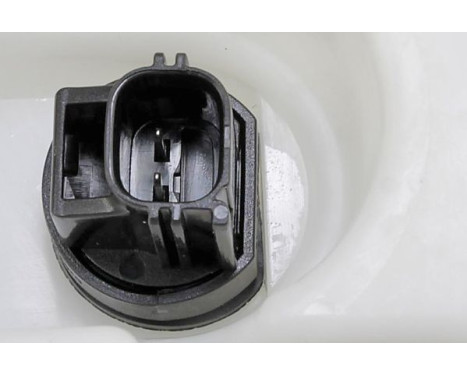 Cleaning fluid reservoir, window cleaning, Image 3