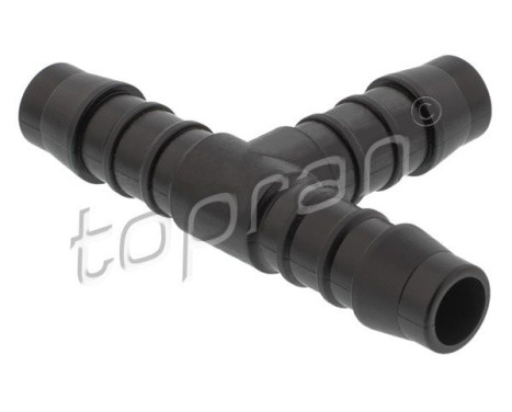 Connecting element, cleaning fluid line